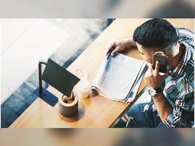 Covid: Post-furlough unemployment 'hits young and ethnic minorities'