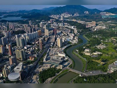 Hong Kong to offer more help to young people seeking to work on mainland