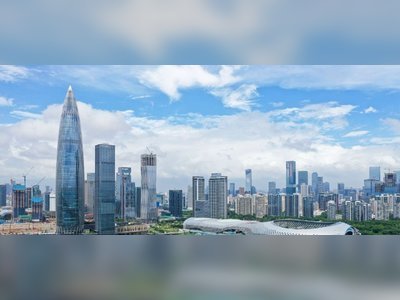 Hong Kong cannot afford to say ‘I don’t mind’ to being overtaken by Shenzhen