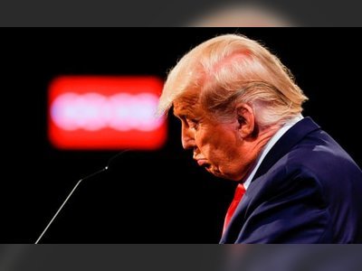 With 10 days to go, time and history are not on Donald Trump's side