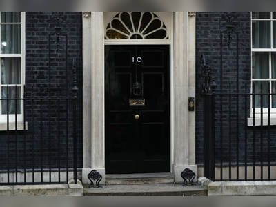 UK PM Johnson appoints business consultant as new chief of staff