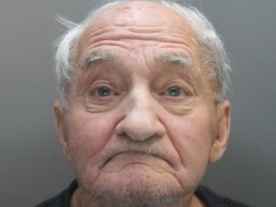 Pensioner jailed for playing Classic FM too loudly dies in prison