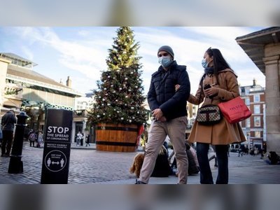 Covid: Shops in England can open 24 hours a day over Christmas