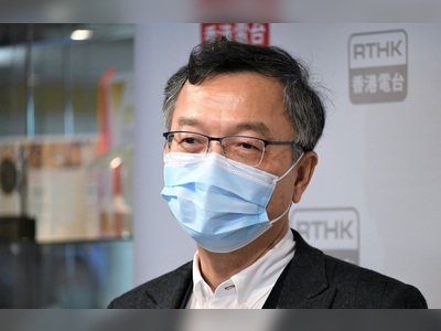 Elderly home resident won't be inoculated in one go, Lam Ching-choi said