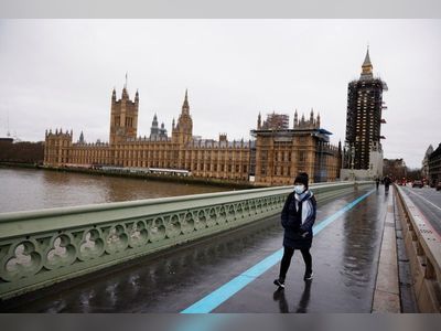 Britain changes rules to allow hard-up BN(O) visa holders to access public funds