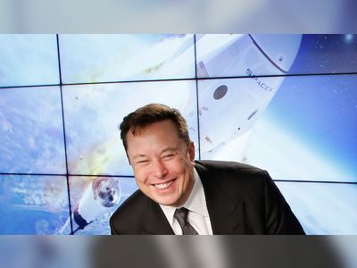 Elon Musk to host Saturday Night Live - but not everyone is excited