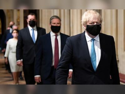 Boris Johnson accused of backtracking on workers’ rights pledge