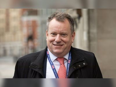 Britain warns EU that Northern Ireland protocol unsustainable