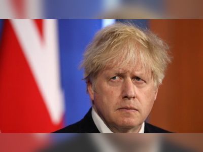 No 10 seeks to cancel county court debt judgement against Boris Johnson