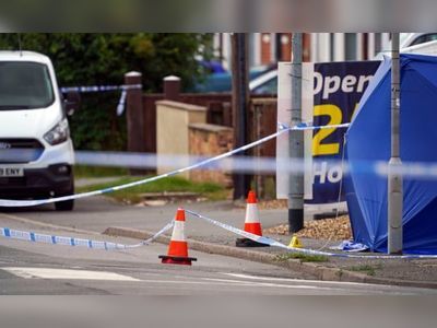High Wycombe murder inquiry launched after dying man found in street