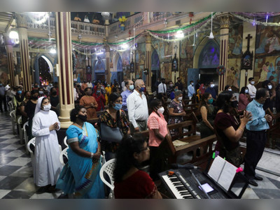 India freezes accounts of Mother Teresa's charity