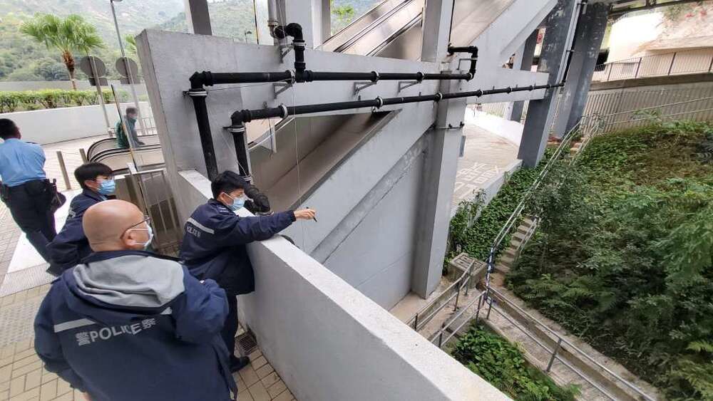 Boy survives fall from 10th floor at Shui Chuen O Estate