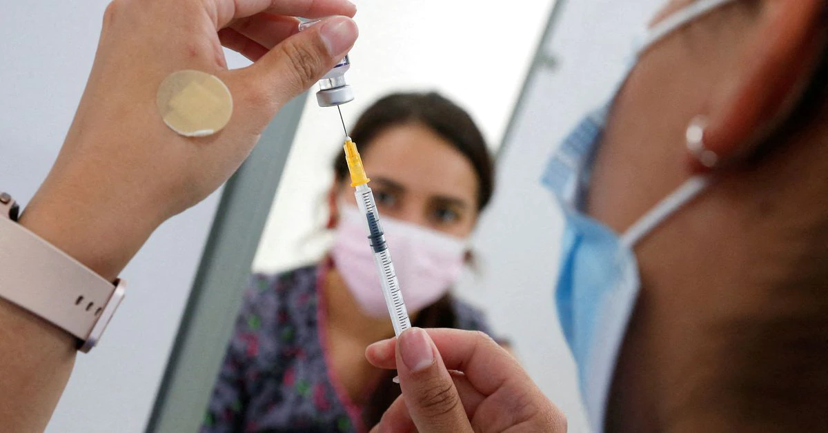 Chile, a vaccine front-runner, launches fourth COVID dose