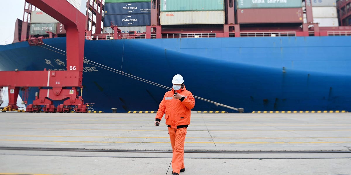 Chinese New Year threatens to further disrupt the global supply chain as smaller shippers in China suspend services for the holidays earlier than usual