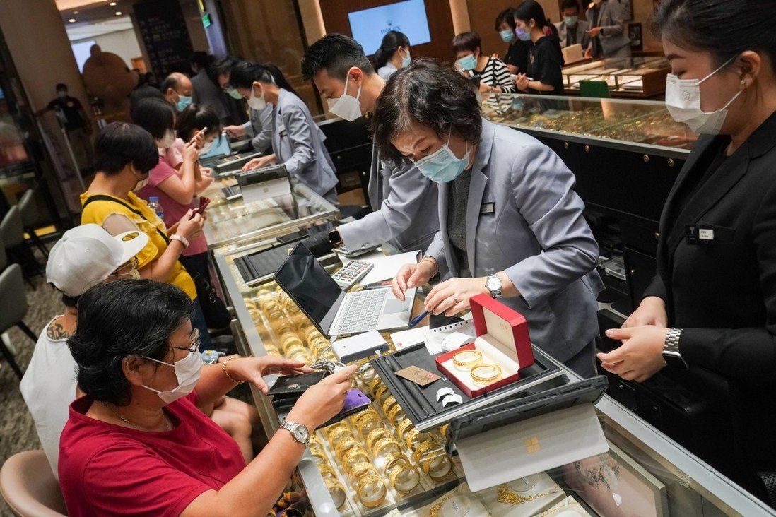 Hong Kong retailers enjoy 7.1 per cent sales boost as Omicron looms on horizon