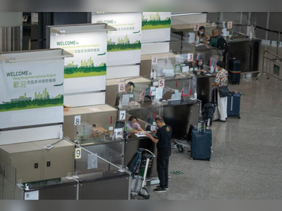 Flight bookings to Hong Kong surge 249% after quarantine cut