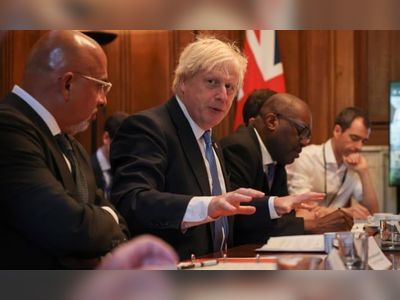 Boris Johnson warns energy firms soaring bills will damage sector