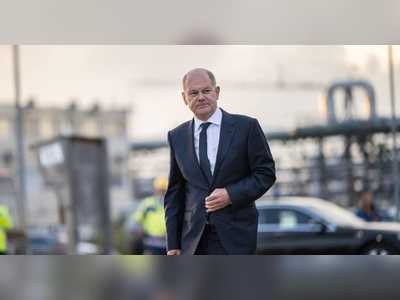 Germany ‘needs better rules’ for citizenship, Scholz says