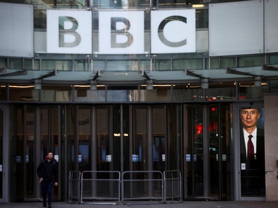 BBC Arabic radio goes off air after 85 years