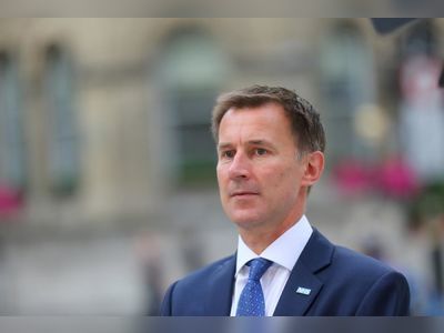 Jeremy Hunt says tax cuts will only come ‘when the time is right’