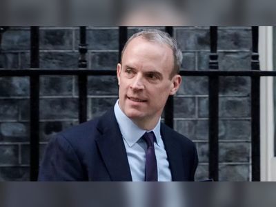 Ban on trans women in female prisons extended - Raab